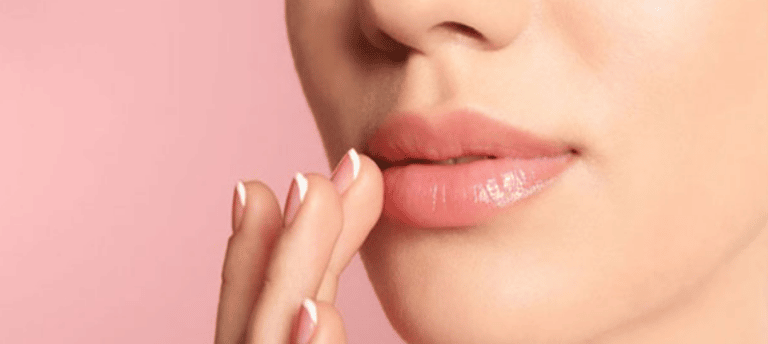 How to care for lips in winter?
