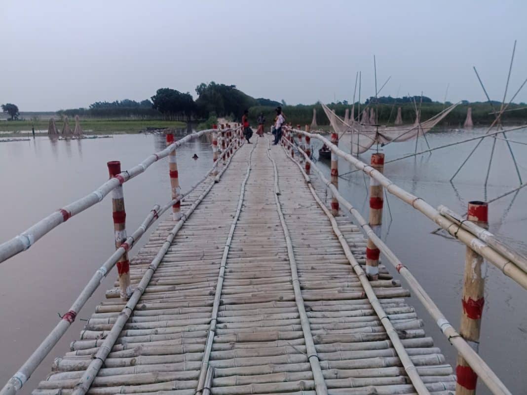 ছোট্ট ভাকলা ইউনিয়ন পরিষদের চেয়ারম্যান হাফিজুল ইসলাম বলেন, এলাকাবাসীর দীর্ঘ দিনের দাবির পরিপ্রেক্ষিতে আমি এবং উপজেলা চেয়ারম্যান সেতুটি নির্মাণ করে দিয়েছি।তবে এখানেই শেষ নয়, আমি চেষ্টা করব আগামীতে এখানে একটি পাকা সেতু নির্মাণ করে দেওয়ার জন্য কতৃপক্ষের সাথে বলে। গোয়ালন্দ উপজেলা পরিষদের চেয়ারম্যান মোস্তফা মুন্সি বলেন জনগণের কষ্টের কথা বিবেচনা করে আপাতত একটা বাঁশের সেতু নির্মান করে দিয়েছি ভবিষ্যতে এখানে নদী শাসন করা সেতুর ব্যাবস্থা করা হবে। আমি সবসময় তাদের সেবক হয়ে সেবা করতে চাই।