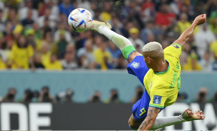 Now there is more good news for him. His goal against Serbia in the first match of this year's World Cup was voted the best of the tournament. The 79th minute of the Brazil-Serbia match in the group stage. Brazil is leading 1-0. At that time, Brazil attacked from the left side.