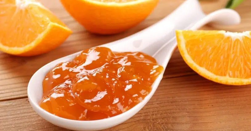 You can safely serve delicious homemade orange jelly on the breakfast table and in the child's school tiffin.