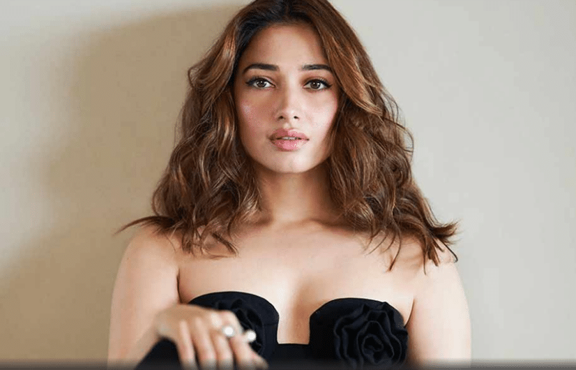 The reason for this is that she has been fighting for bodybuilding, confidence and 'self-love' for a long time. This message is an inspiration for those who want to fight the same way like her.