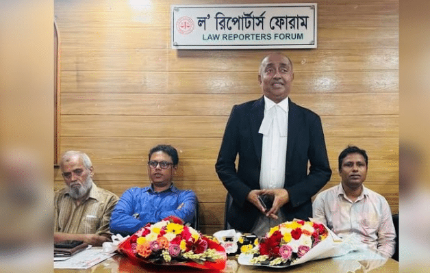 অ্যাটর্নি জেনারেল মো. আসাদুজ্জামান বলেছেন, আইন অঙ্গন যে বাংলাদেশের কেন্দ্রবিন্দু হতে পারে, হাইকোর্ট যে দেশের সবকিছুতে ইন্টারফেয়ার (হস্তক্ষেপ) করতে