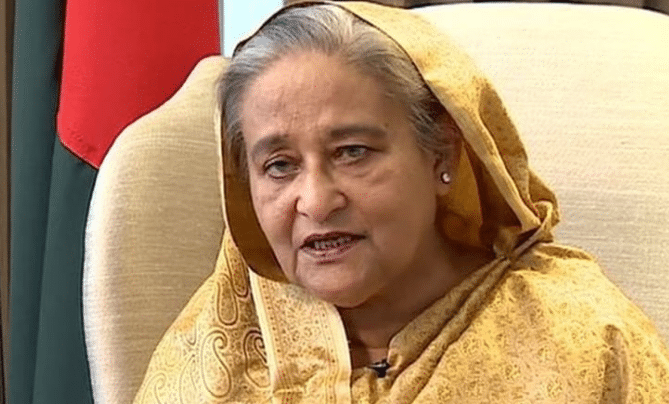 চব্বিশের জুলাই-আগস্টে ছাত্র-জনতার অভ্যুত্থানে মানবতাবিরোধী অপরাধের মামলায় ক্ষমতাচ্যুত প্রধানমন্ত্রী শেখ হাসিনা, সাবেক স্বরাষ্ট্রমন্ত্রী আসাদুজ্জামান খান কামাল ও